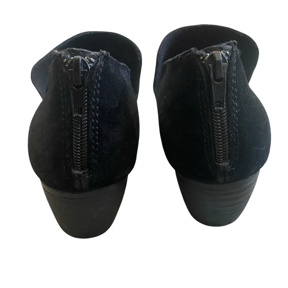 Born Black Suede Western Ankle Booties Size 10M V-Cut Block Heel Cowgirl Chic